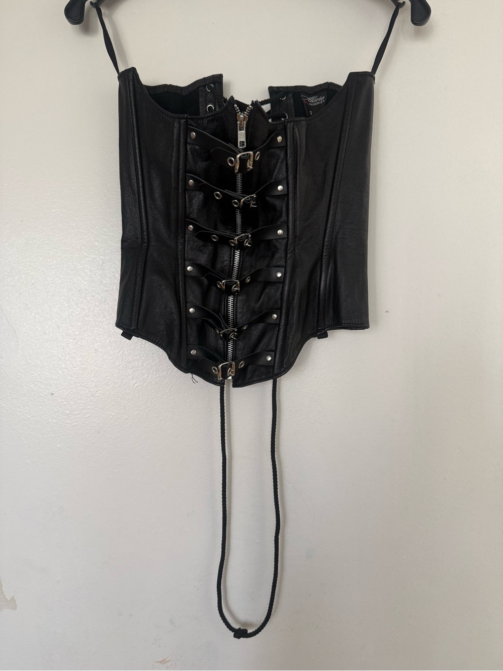 Allure  lingerie Leather Corset - Picture 3 of 9